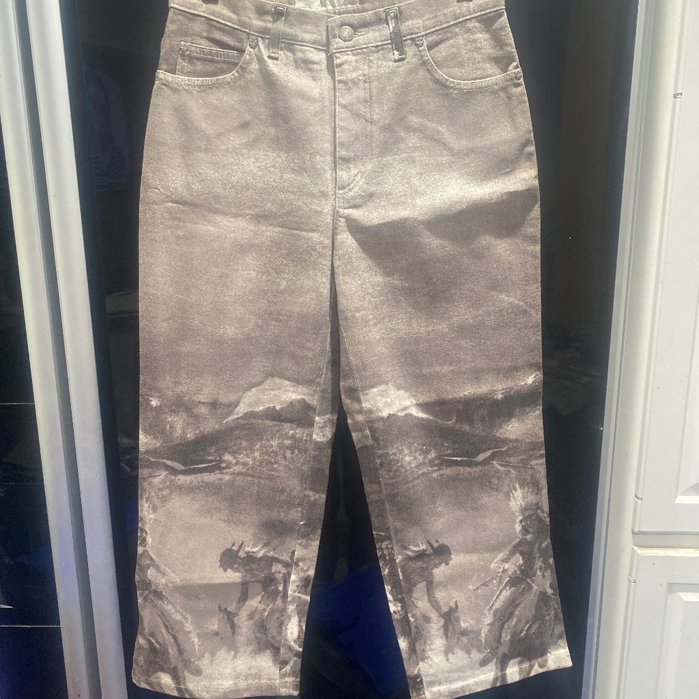Ladies MCM Vintage 90s Capri Collection